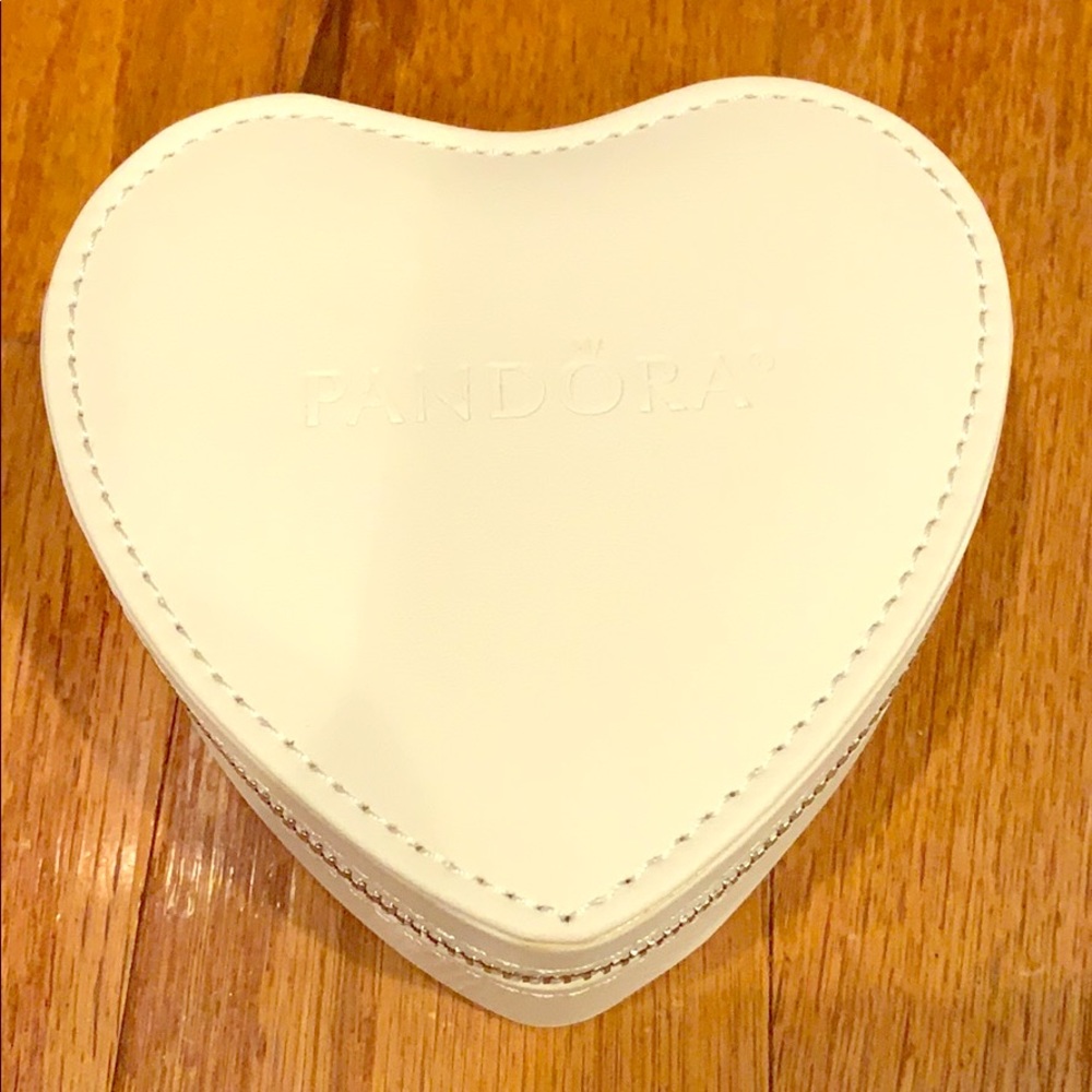 Pandora Jewerly box